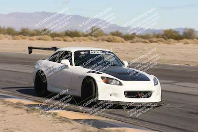 media/Nov-23-2025-Speed Ventures (Sun) [[88f20b6e61]]/1-Red Group/Session 3 (Turn 10 Inside)/